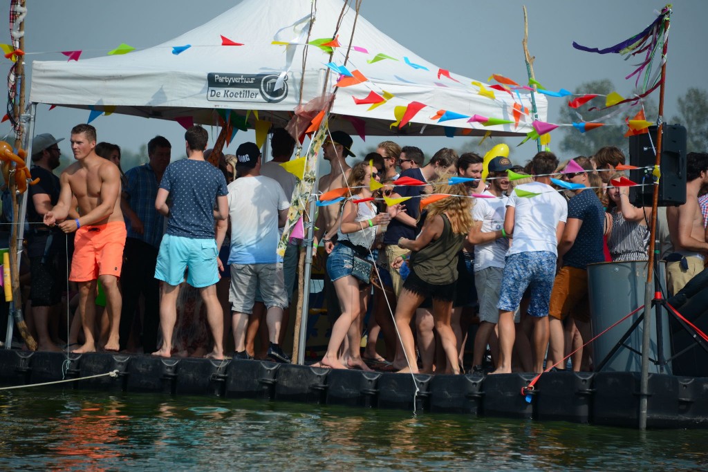 ../Images/Loungefest 2015 0199.jpg